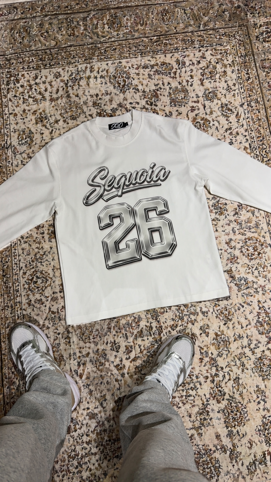 Sequoia 26 longsleeve-white/silver *PRE-ORDER*