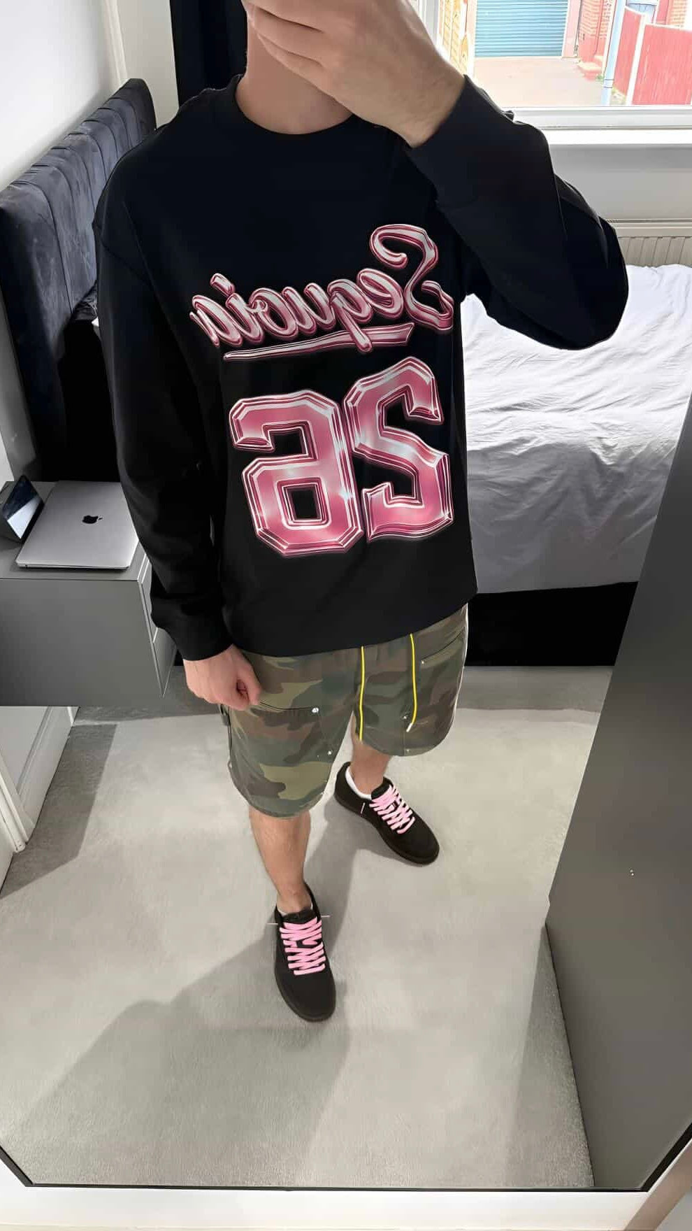 Sequoia 26 longsleeve-black/pink *PRE-ORDER*