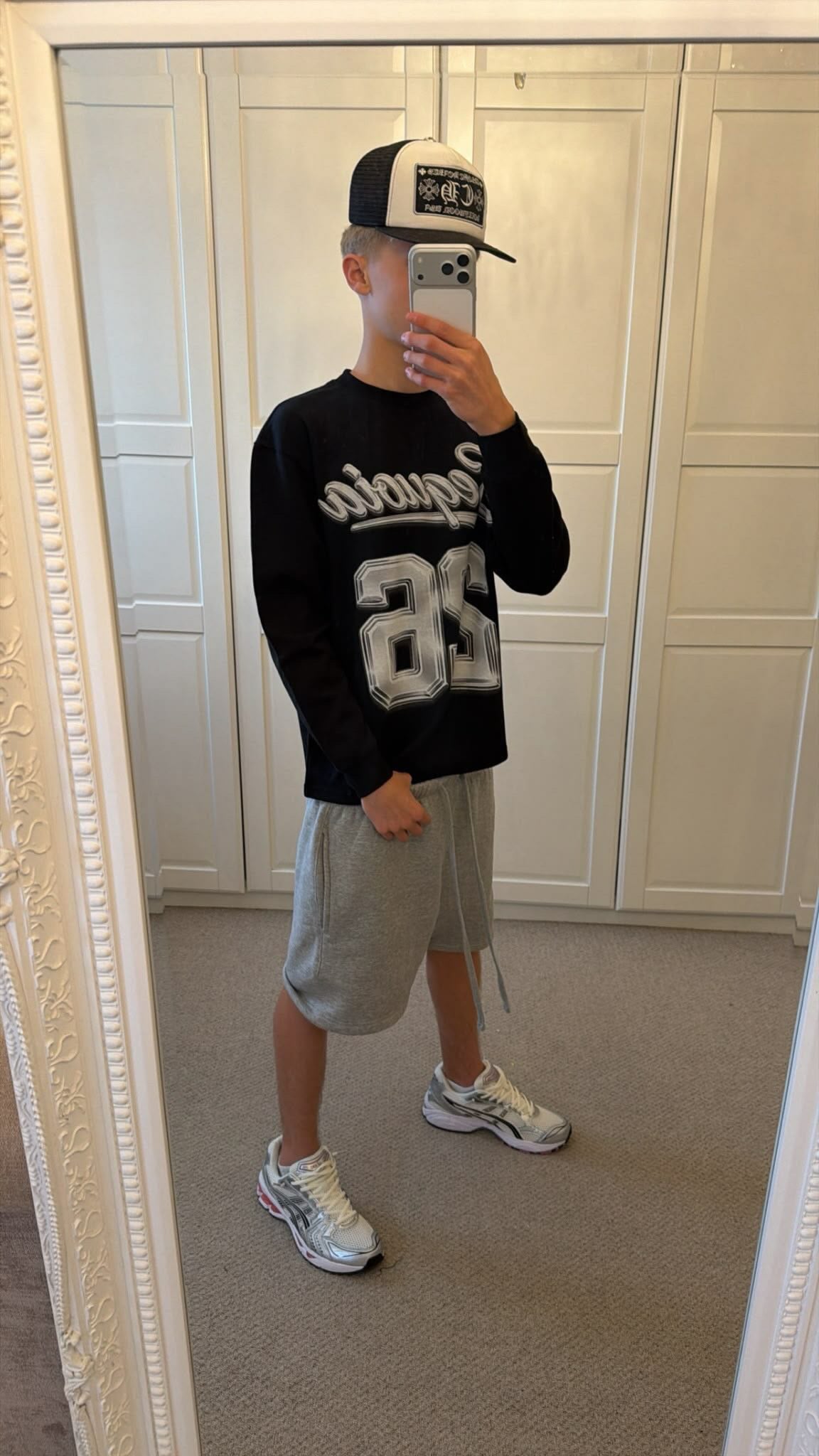 Sequoia 26 longsleeve- black/silver *PRE-ORDER*